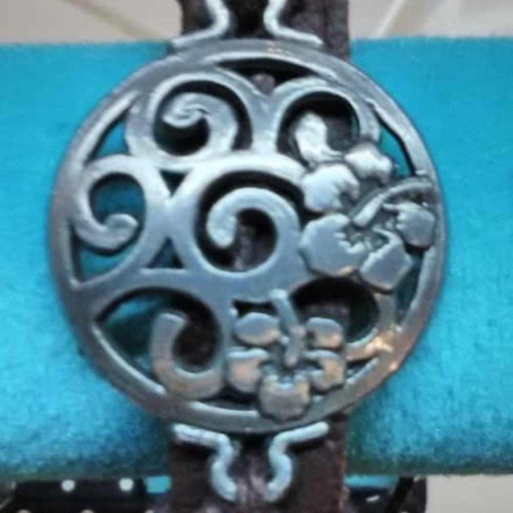 Floral Circle Bracelet